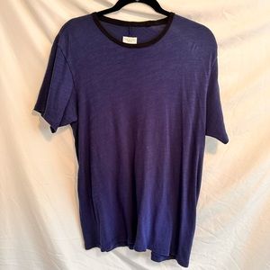 Rag & Bone Blue T-shirt. Size Medium. In Great Condition.
